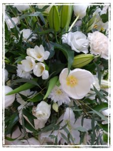 flowerclose white